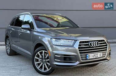 Audi Q7 2016