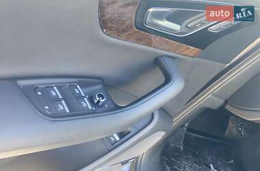 Внедорожник / Кроссовер Audi Q7 2017 в 