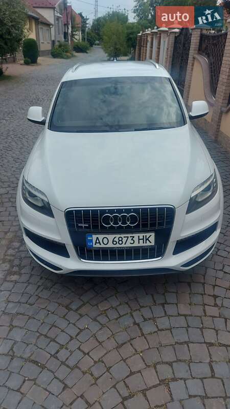 Позашляховик / Кросовер Audi Q7 2010 в Мукачевому