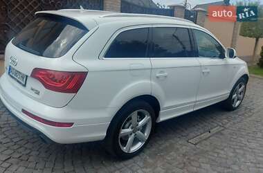 Позашляховик / Кросовер Audi Q7 2010 в 
