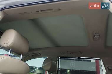 Внедорожник / Кроссовер Audi Q7 2015 в 