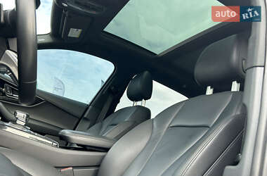 Позашляховик / Кросовер Audi Q7 2017 в 