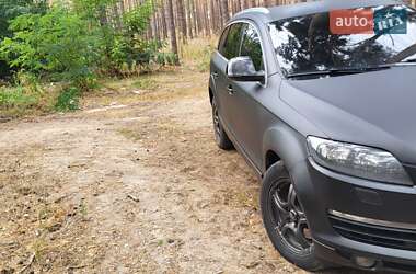 Внедорожник / Кроссовер Audi Q7 2008 в 