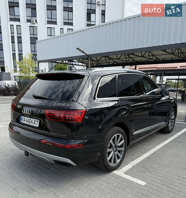 Позашляховик / Кросовер Audi Q7 2018 в Києві