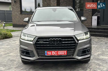Внедорожник / Кроссовер Audi Q7 2016 в Луцке