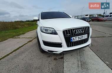Внедорожник / Кроссовер Audi Q7 2010 в 