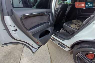 Внедорожник / Кроссовер Audi Q7 2010 в 