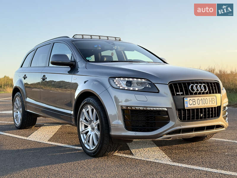 Позашляховик / Кросовер Audi Q7 2014 в Києві