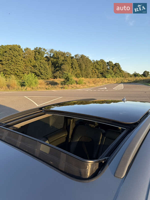 Позашляховик / Кросовер Audi Q7 2014 в Києві