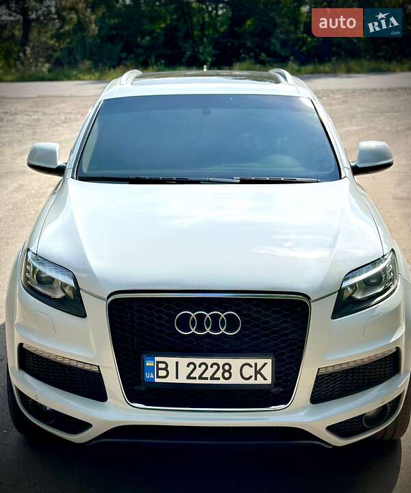 Позашляховик / Кросовер Audi Q7 2013 в Полтаві фото 2 Позашляховик / Кросовер Audi Q7 2013 в Полтаві