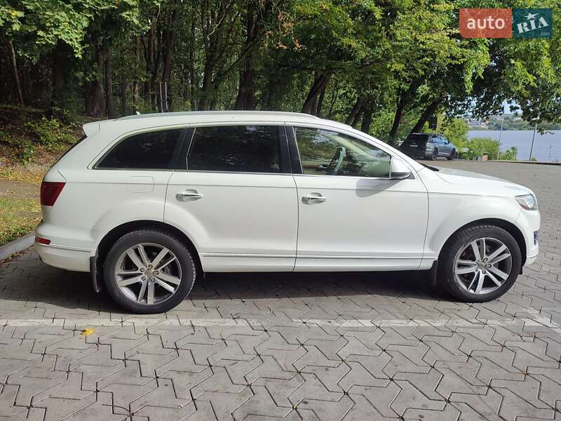 Внедорожник / Кроссовер Audi Q7 2013 в Тернополе