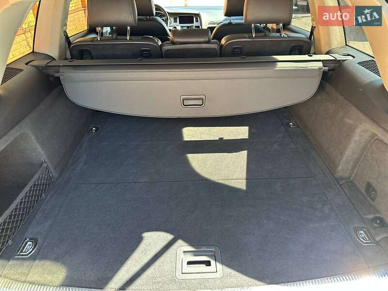Позашляховик / Кросовер Audi Q7 2011 в Києві