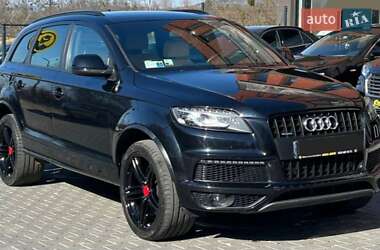 Позашляховик / Кросовер Audi Q7 2014 в 