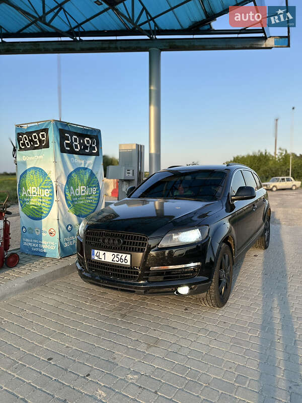 Позашляховик / Кросовер Audi Q7 2007 в Львові