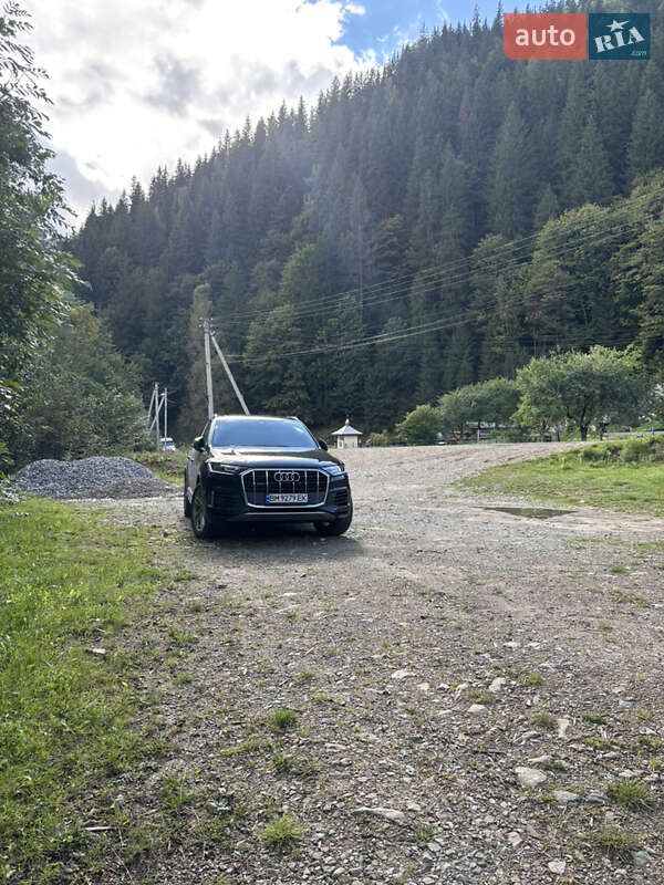 Внедорожник / Кроссовер Audi Q7 2019 в Сумах