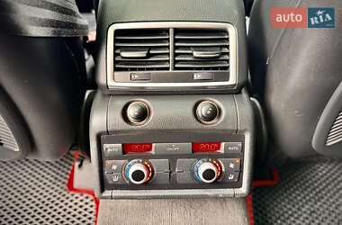 Внедорожник / Кроссовер Audi Q7 2010 в 