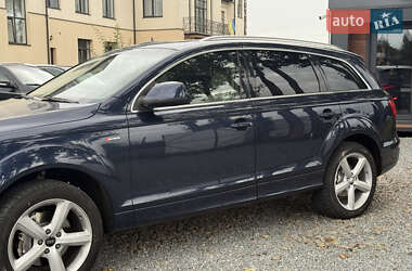 Внедорожник / Кроссовер Audi Q7 2013 в 