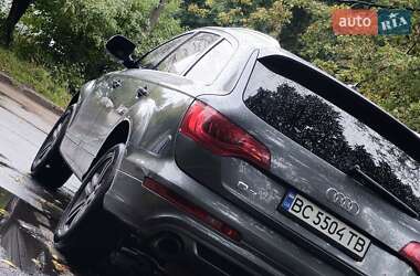 Внедорожник / Кроссовер Audi Q7 2015 в 