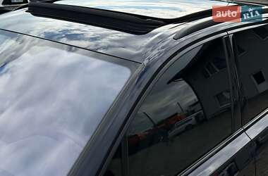 Внедорожник / Кроссовер Audi Q7 2016 в 