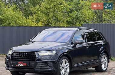 Внедорожник / Кроссовер Audi Q7 2016 в 
