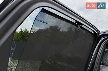 Внедорожник / Кроссовер Audi Q7 2016 в 
