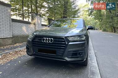 Внедорожник / Кроссовер Audi Q7 2018 в Киеве