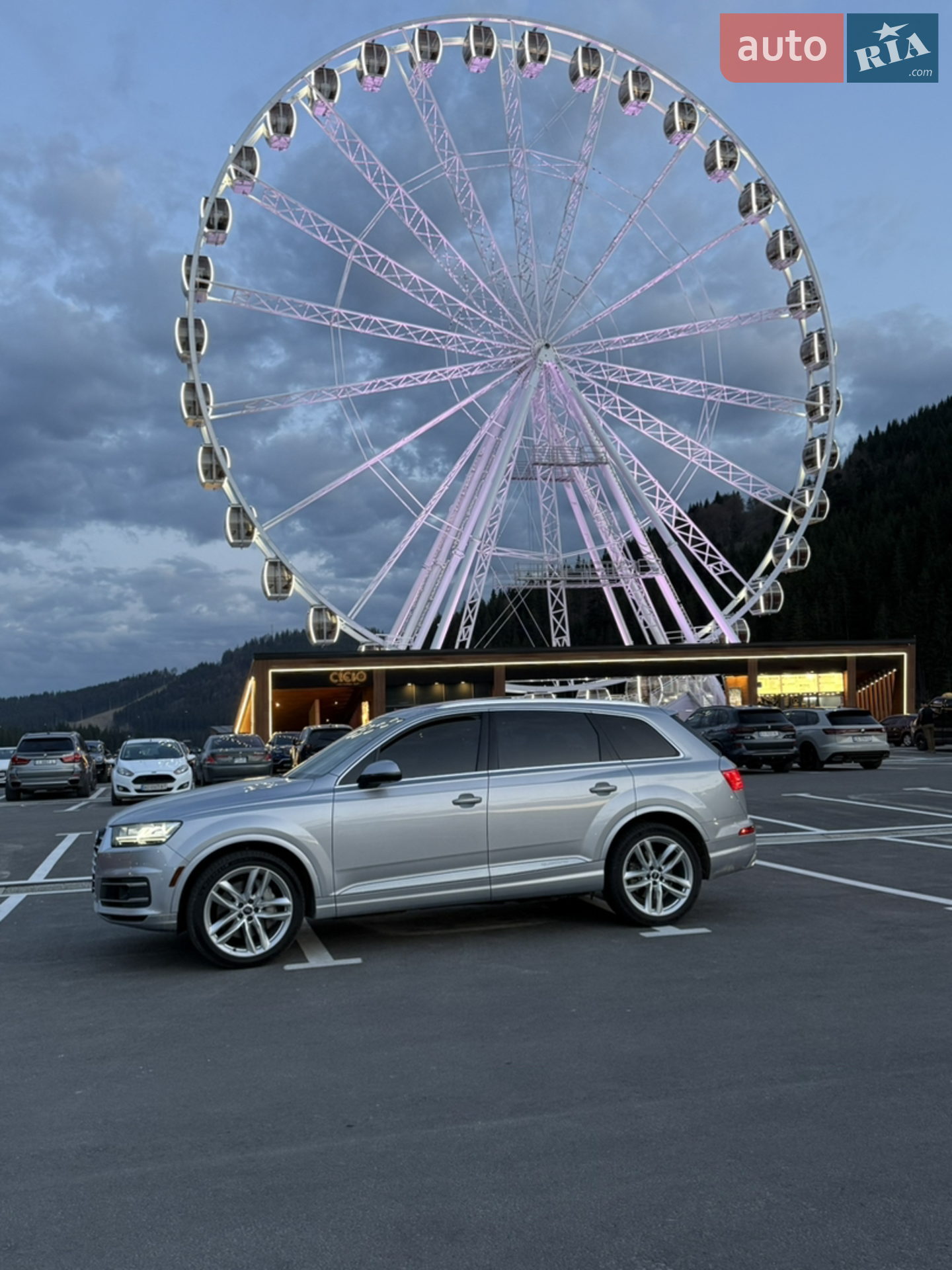 2018 Audi Q7 - фото 1