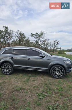 Audi Q7 2012