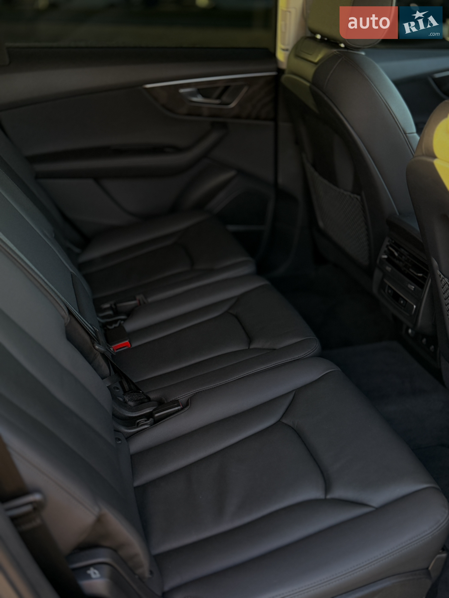 2022 Audi Q7 - мініатюра 13
