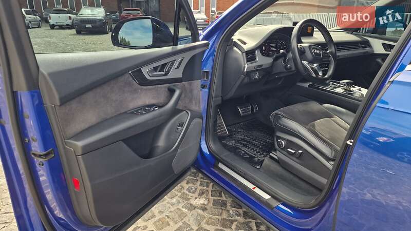 Позашляховик / Кросовер Audi Q7 2017 в Дніпрі фото 14 Позашляховик / Кросовер Audi Q7 2017 в Дніпрі