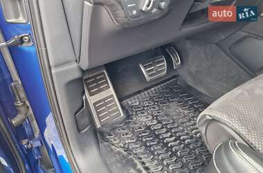 Внедорожник / Кроссовер Audi Q7 2017 в 