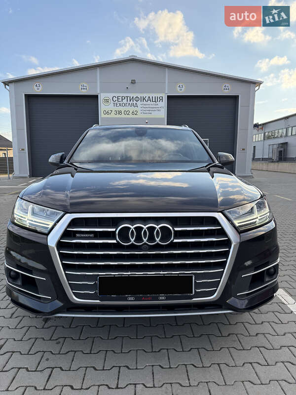 Внедорожник / Кроссовер Audi Q7 2016 в Нововолынске фото 4 Внедорожник / Кроссовер Audi Q7 2016 в Нововолынске