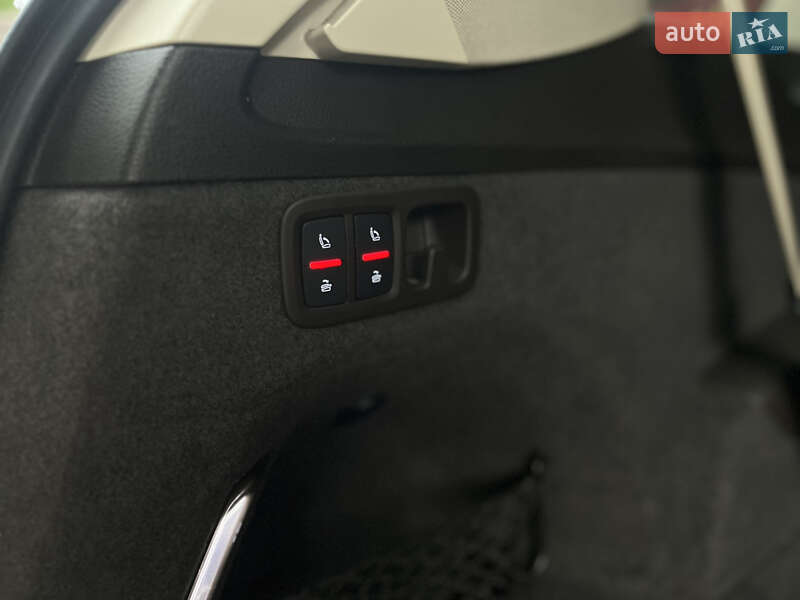 Внедорожник / Кроссовер Audi Q7 2016 в Хмельницком