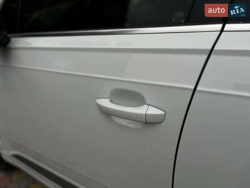 Внедорожник / Кроссовер Audi Q7 2016 в Хмельницком