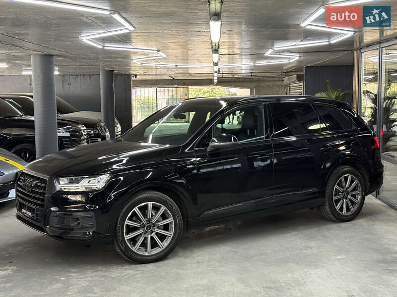 Позашляховик / Кросовер Audi Q7 2017 в Одесі