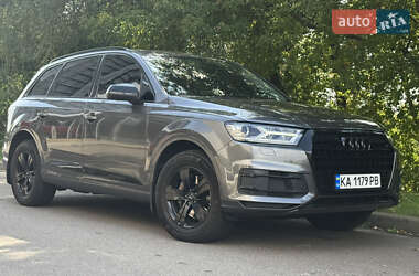 Внедорожник / Кроссовер Audi Q7 2019 в 