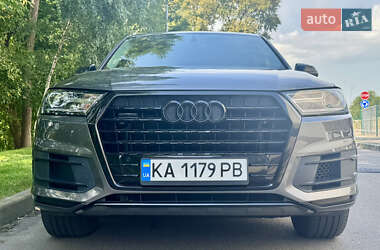 Внедорожник / Кроссовер Audi Q7 2019 в 
