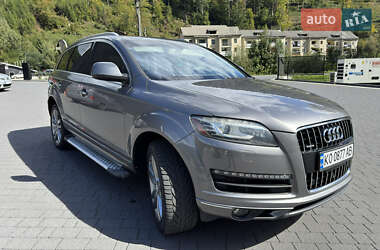 Внедорожник / Кроссовер Audi Q7 2013 в 