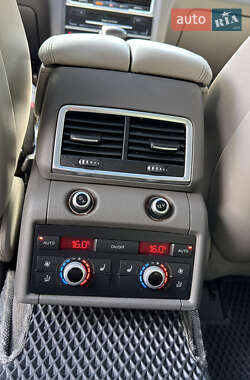 Внедорожник / Кроссовер Audi Q7 2013 в 