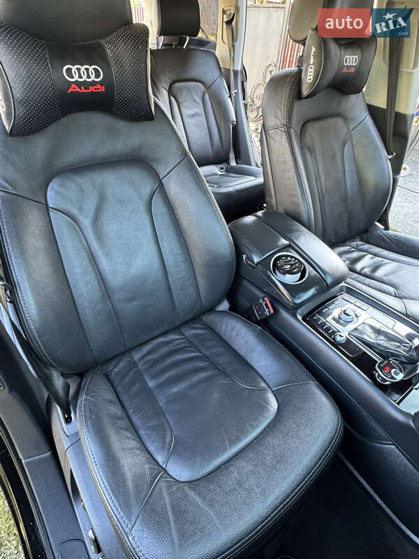 Внедорожник / Кроссовер Audi Q7 2012 в Львове