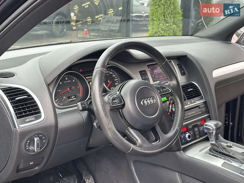 Позашляховик / Кросовер Audi Q7 2011 в Харкові