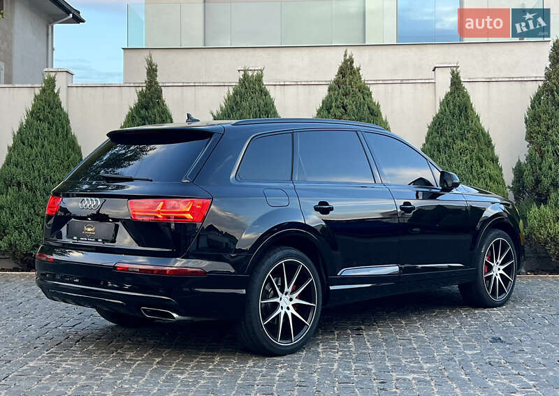 Внедорожник / Кроссовер Audi Q7 2017 в Одессе