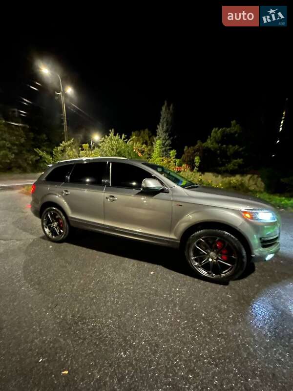 Audi Q7 2012
