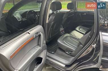 Внедорожник / Кроссовер Audi Q7 2011 в 