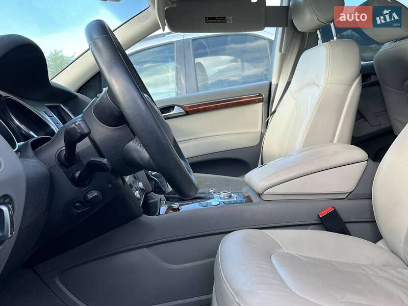 Внедорожник / Кроссовер Audi Q7 2015 в Львове