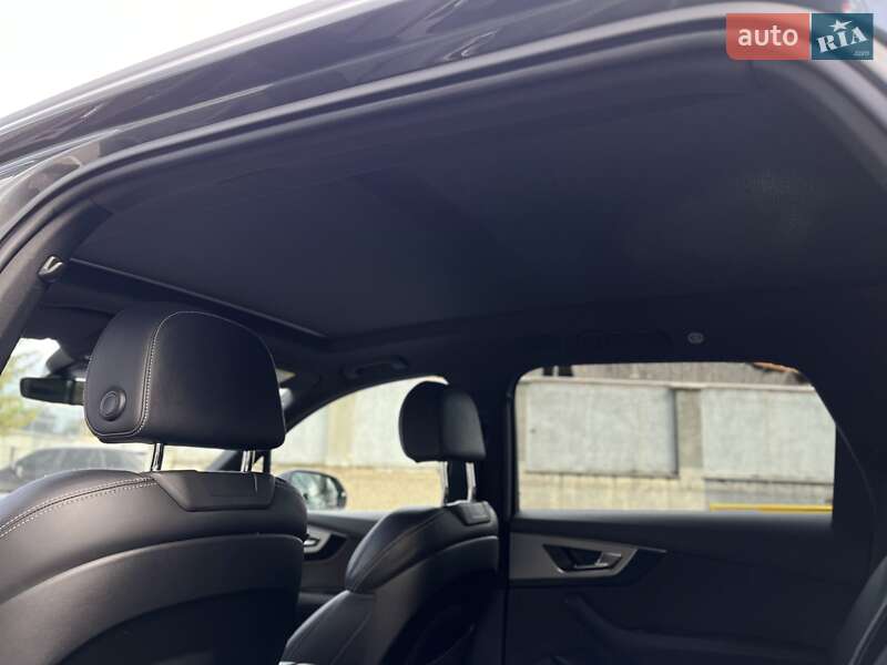 Внедорожник / Кроссовер Audi Q7 2016 в Луцке
