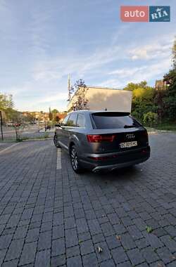 Audi Q7 2016