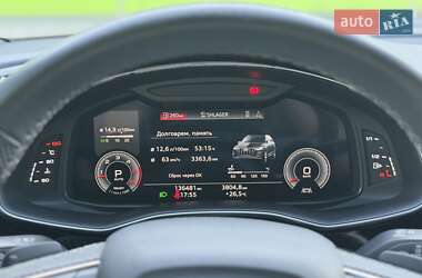 Позашляховик / Кросовер Audi Q7 2022 в 