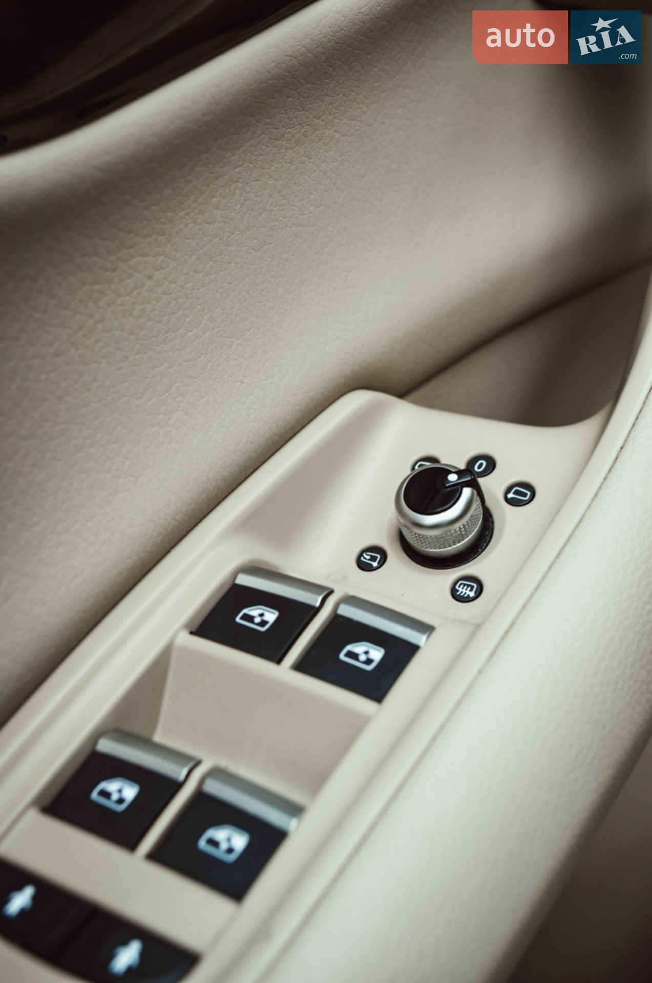 2016 Audi Q7 - мініатюра 16