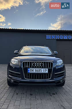 Внедорожник / Кроссовер Audi Q7 2012 в Сарнах